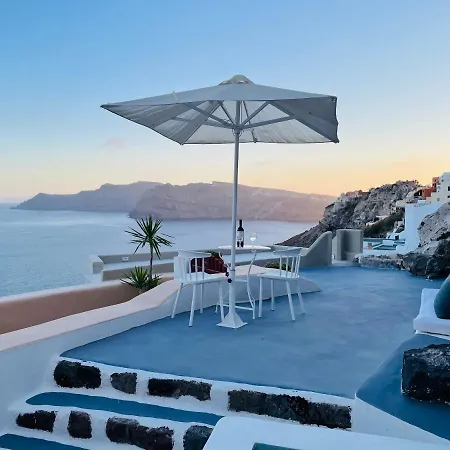 Blue Sky Cave House Villa Oia  Exterior photo
